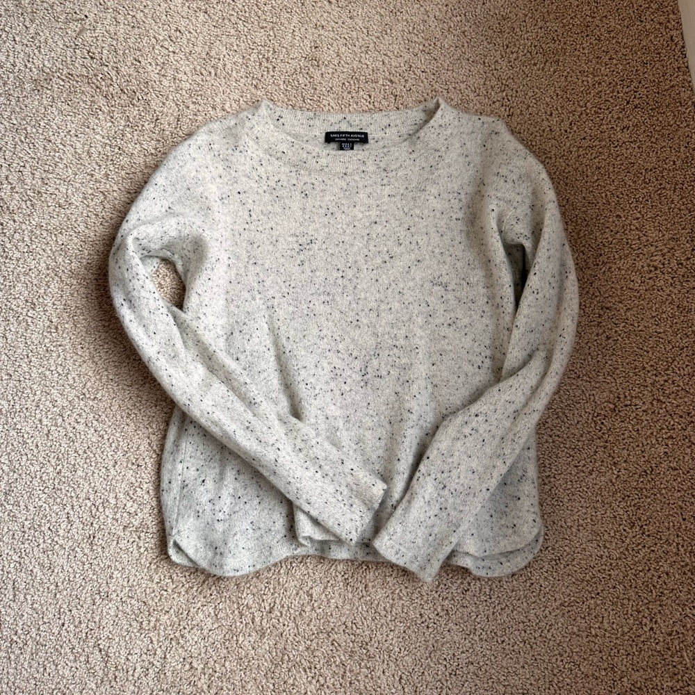 Saks fifth avenue sweater